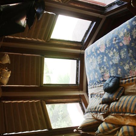 Angel'S Nest Bed & Breakfast เวเธอร์ฟอร์ด ภายนอก รูปภาพ