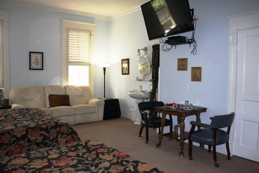 Angel'S Nest Bed & Breakfast เวเธอร์ฟอร์ด ห้อง รูปภาพ